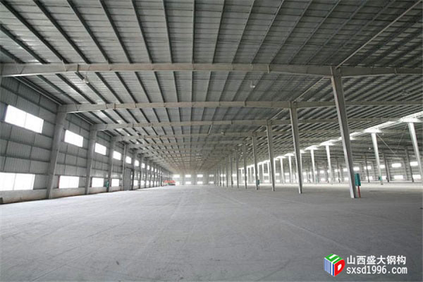 鋼結(jié)構(gòu)廠(chǎng)房